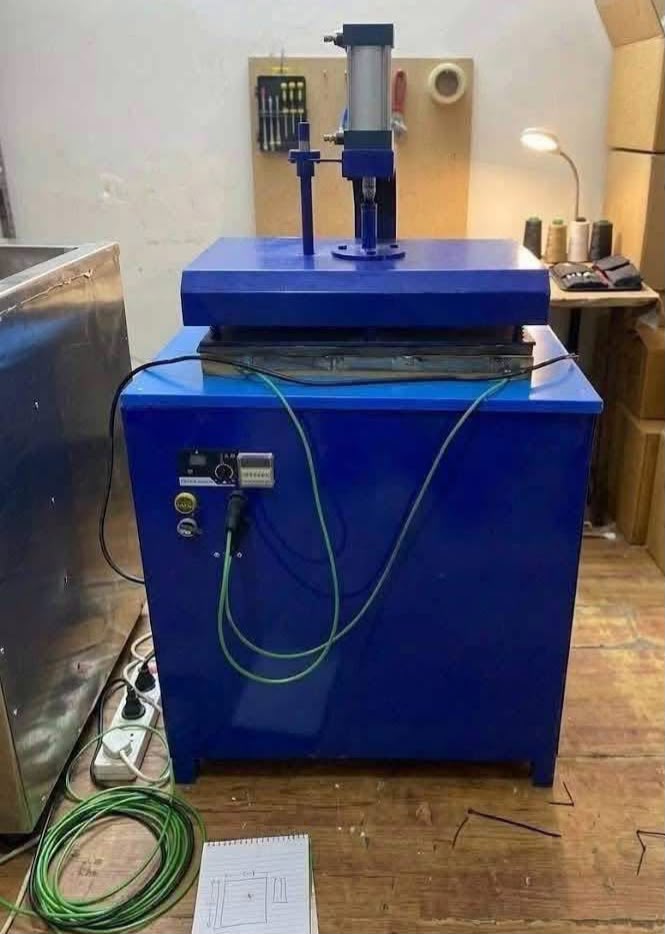 Semi Automatic Scrubber Making Machine